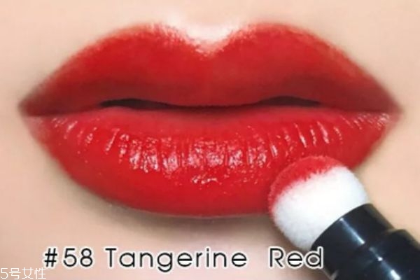 burberry氣墊唇釉58是什么顏色 burberry氣墊唇釉試色 burberry氣墊唇釉58是什么顏色 burberry氣墊唇釉試色