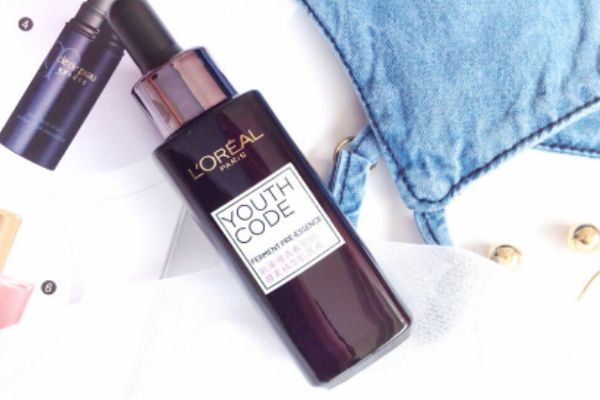 歐萊雅小黑瓶和olay小白瓶 主打功效不一樣