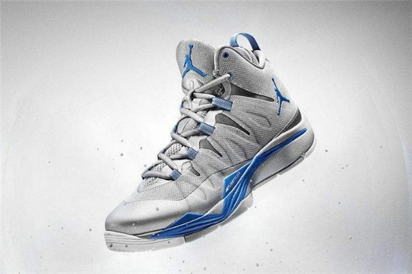 籃球鞋為什么會(huì)響 鞋底摩擦的原因 籃球鞋為什么會(huì)響 鞋底摩擦的原因