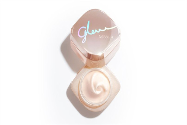 底妝用什么化妝品 2019熱銷底妝產(chǎn)品推薦 底妝用什么化妝品 2019熱銷底妝產(chǎn)品推薦