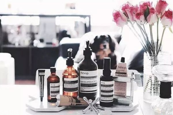 性冷淡風(fēng)格護膚品有哪些 性冷淡風(fēng)品牌