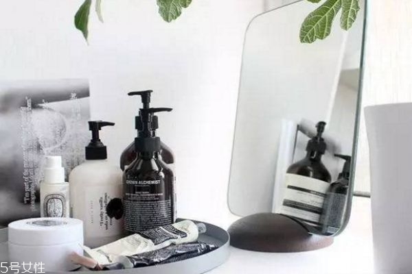 性冷淡風格護膚品有哪些 性冷淡風品牌 性冷淡風格護膚品有哪些 性冷淡風品牌