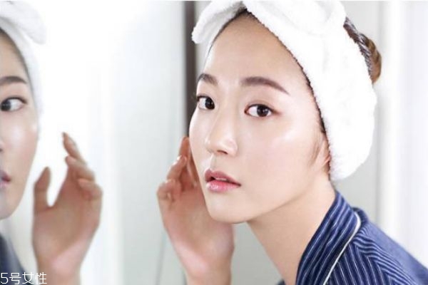 天天敷補(bǔ)水面膜對皮膚好嗎 敷面膜的最佳次數(shù) 天天敷補(bǔ)水面膜對皮膚好嗎 敷面膜的最佳次數(shù)