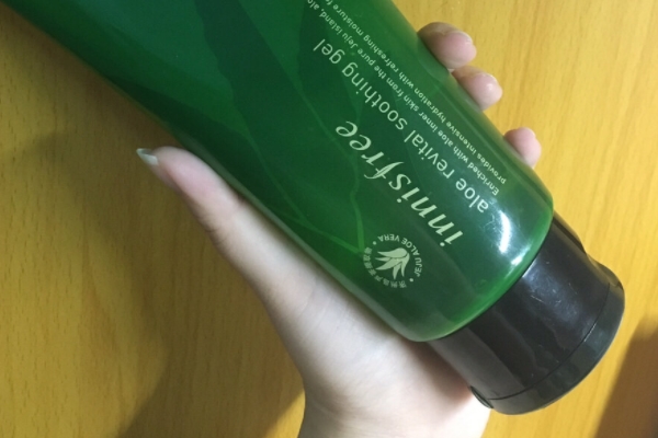 悅詩風(fēng)吟蘆薈膠功效 補水保濕就靠它