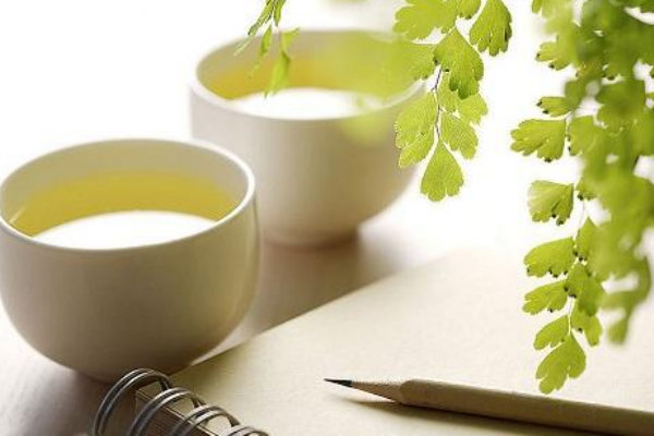 老人吃完飯之后怎么辦 教你四招養(yǎng)生方法 老人吃完飯之后怎么辦 教你四招養(yǎng)生方法