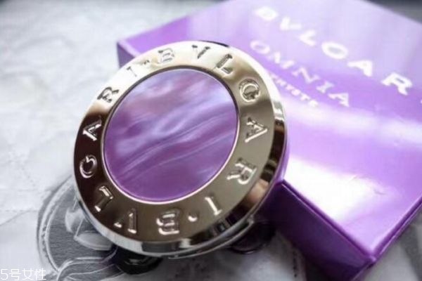 固體香水怎么用 超好聞的固體香水推薦 固體香水怎么用 超好聞的固體香水推薦