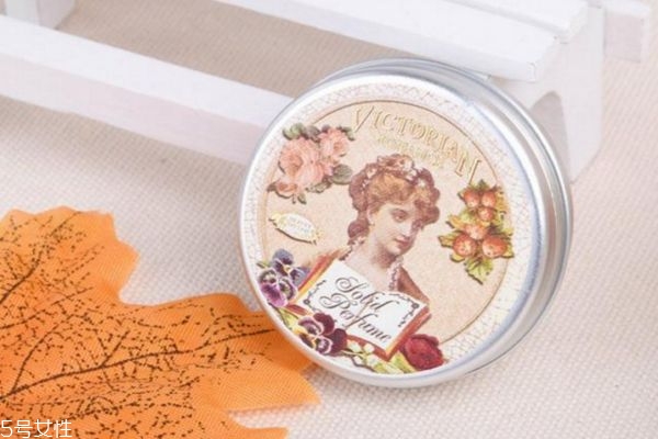 固體香水怎么用 超好聞的固體香水推薦 固體香水怎么用 超好聞的固體香水推薦