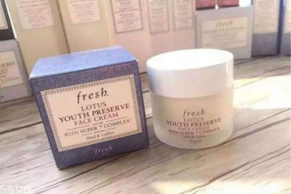 滋潤(rùn)型面霜有哪些 秋冬適合的面霜 滋潤(rùn)型面霜有哪些 秋冬適合的面霜