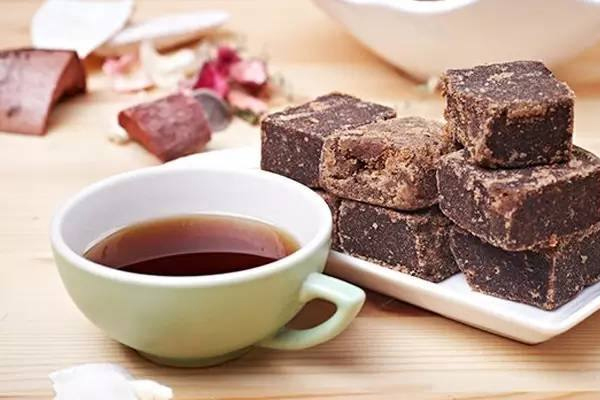 紅糖真假怎么分辨 這些細(xì)節(jié)不會(huì)說(shuō)謊 紅糖真假怎么分辨 這些細(xì)節(jié)不會(huì)說(shuō)謊