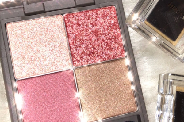 悅詩風吟眼影推薦 這幾款用了就愛上 悅詩風吟眼影推薦 這幾款用了就愛上