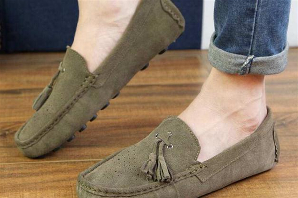 豆豆鞋適合什么人穿 要注意場合 豆豆鞋適合什么人穿 要注意場合