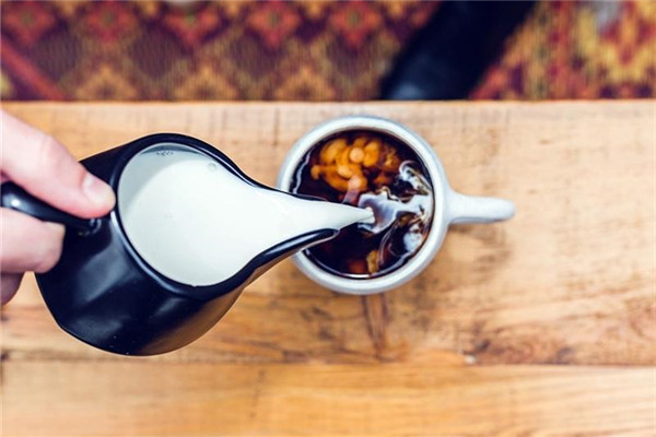 分層飲料怎么調 怎么做分層飲料 分層飲料怎么調 怎么做分層飲料