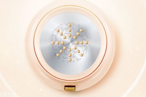 呼吸氣墊好用嗎 呼吸光彩鏡墊粉底液 呼吸氣墊好用嗎 呼吸光彩鏡墊粉底液