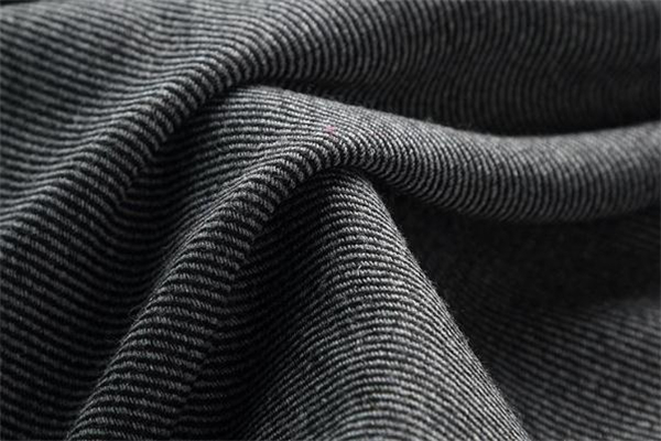 化纖衣服對(duì)人體有害嗎 盡量少穿 化纖衣服對(duì)人體有害嗎 盡量少穿