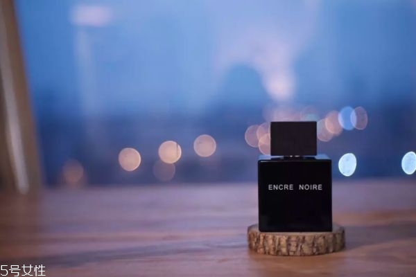 墨戀香水是什么香調(diào) 萊儷墨戀男香香評(píng) 墨戀香水是什么香調(diào) 萊儷墨戀男香香評(píng)