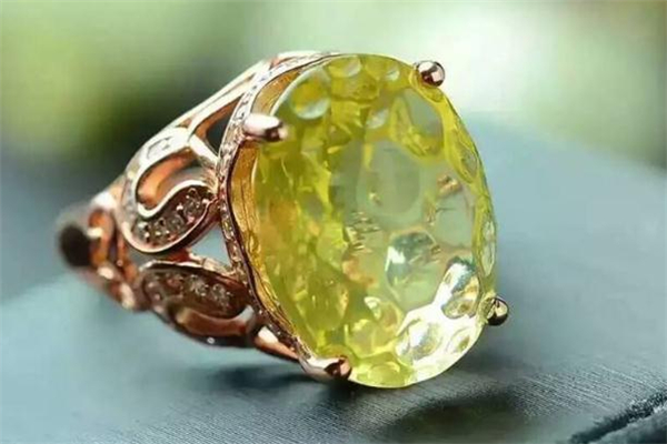 檸檬晶的功效與作用 有招財功效 檸檬晶的功效與作用 有招財功效