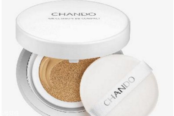 自然堂氣墊怎么樣 自然堂雪潤(rùn)晶彩裸透氣墊bb霜 自然堂氣墊怎么樣 自然堂雪潤(rùn)晶彩裸透氣墊bb霜