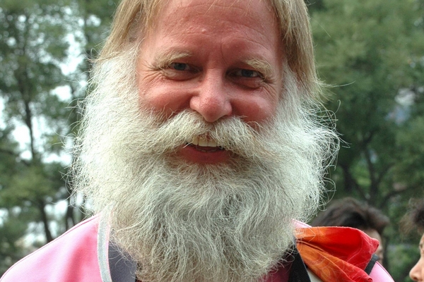 如何照顧失智親人 用愛彌補遺忘的缺口 如何照顧失智親人 用愛彌補遺忘的缺口