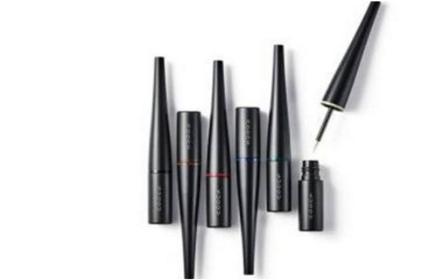 suqqu眼線液筆試色 suqqu2019春季新品彩妝眼線液筆 suqqu眼線液筆試色 suqqu2019春季新品彩妝眼線液筆