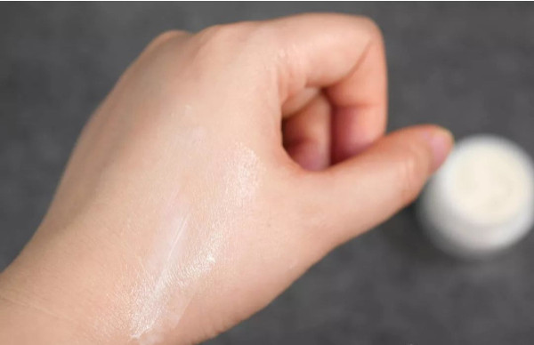 眼霜哪個牌子好 8款明星眼霜評測 眼霜哪個牌子好 8款明星眼霜評測