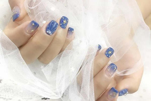 藍(lán)色系美甲圖片2019 仙氣滿滿藍(lán)色系美甲 藍(lán)色系美甲圖片2019 仙氣滿滿藍(lán)色系美甲
