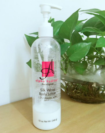 身上長痘痘用什么乳液好 身體痘適合的乳液推薦 身上長痘痘用什么乳液好 身體痘適合的乳液推薦