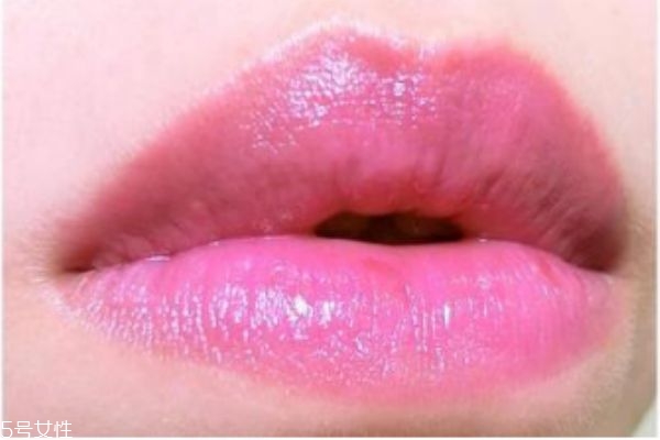 ysl夾心口紅試色 ysl黑心唇膏 ysl夾心口紅試色 ysl黑心唇膏