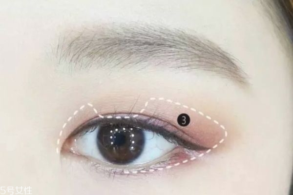 深棕色眼妝怎么畫 眼妝的畫法步驟教程 深棕色眼妝怎么畫 眼妝的畫法步驟教程