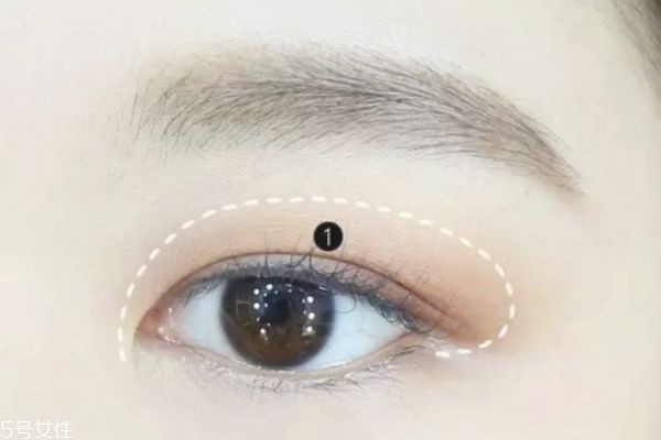 深棕色眼妝怎么畫 眼妝的畫法步驟教程 深棕色眼妝怎么畫 眼妝的畫法步驟教程