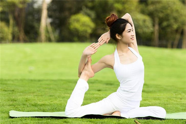 理療瑜伽是什么 適合養(yǎng)生人士 理療瑜伽是什么 適合養(yǎng)生人士
