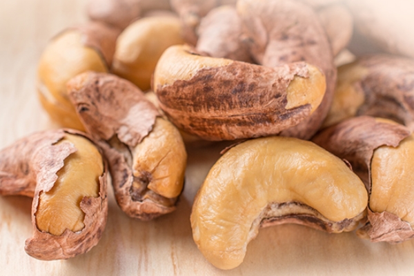 腰果可以煮粥嗎 煮粥也美味 腰果可以煮粥嗎 煮粥也美味