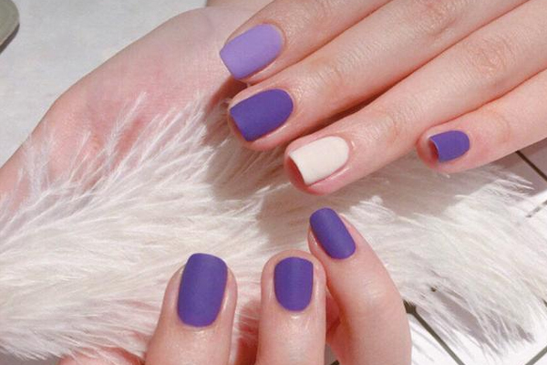 冬季亮色美甲圖片 元?dú)鉂M滿冬日美甲 冬季亮色美甲圖片 元?dú)鉂M滿冬日美甲