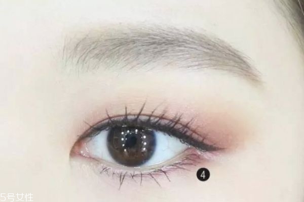 深棕色眼妝怎么畫 眼妝的畫法步驟教程 深棕色眼妝怎么畫 眼妝的畫法步驟教程