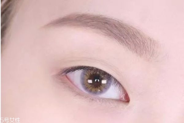 深棕色眼妝怎么畫 眼妝的畫法步驟教程 深棕色眼妝怎么畫 眼妝的畫法步驟教程