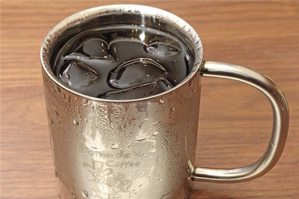 口腔潰瘍用鹽水漱口管用嗎 快來破解網(wǎng)路謠言 口腔潰瘍用鹽水漱口管用嗎 快來破解網(wǎng)路謠言