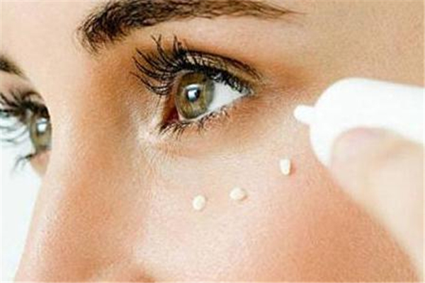 去除魚尾紋最有效的方法 去除魚尾紋最有效的方法