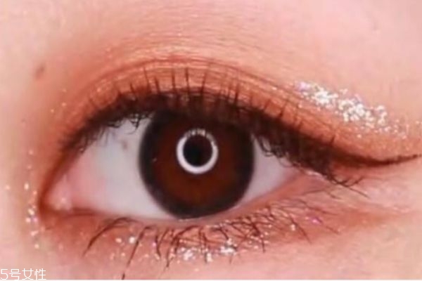 肉橘色眼妝怎么畫(huà) 橘色的眼妝 肉橘色眼妝怎么畫(huà) 橘色的眼妝