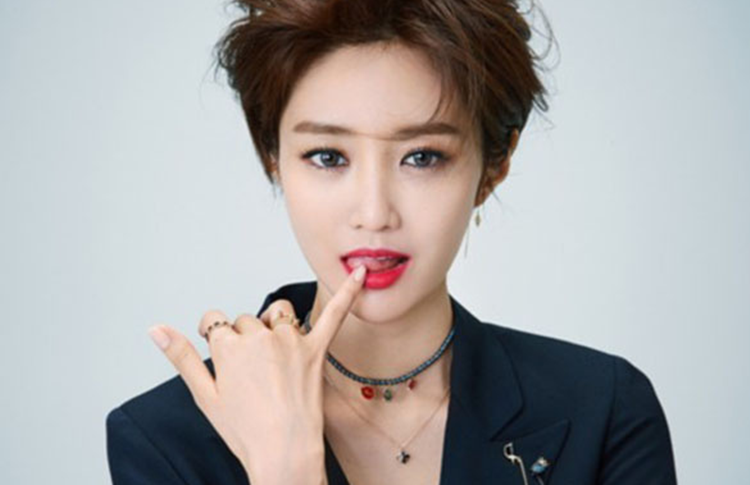 卷發(fā)什么發(fā)型容易駕馭 可萌可甜卷發(fā)造型 卷發(fā)什么發(fā)型容易駕馭 可萌可甜卷發(fā)造型