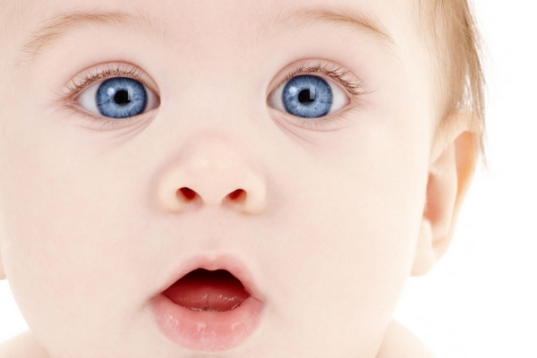 下雪天怎么給嬰兒保暖穿衣服 要注意這些 下雪天怎么給嬰兒保暖穿衣服 要注意這些