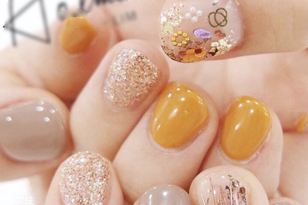 2019琥珀色美甲圖片 溫柔耐看琥珀色美甲 2019琥珀色美甲圖片 溫柔耐看琥珀色美甲