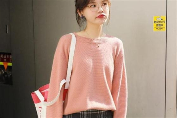 毛衣什么領子好看 冬季內搭首選它 毛衣什么領子好看 冬季內搭首選它