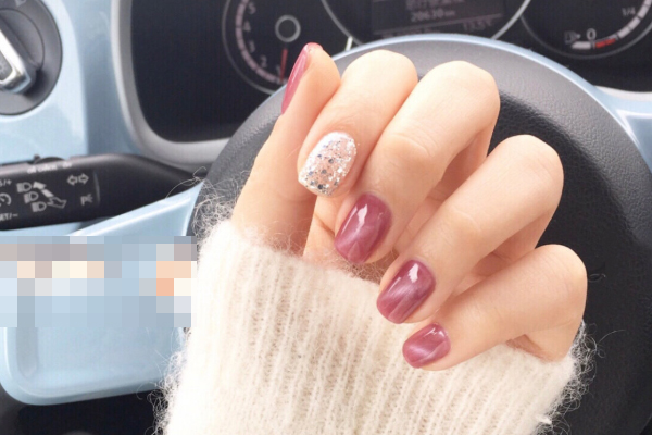 溫柔短指甲美甲圖片 好駕馭溫柔短指甲美甲 溫柔短指甲美甲圖片 好駕馭溫柔短指甲美甲