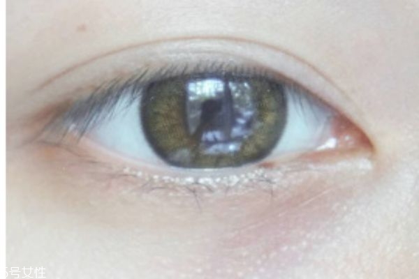 如何用遮瑕膏遮黑眼圈 最全的遮瑕膏使用方法大全 如何用遮瑕膏遮黑眼圈 最全的遮瑕膏使用方法大全