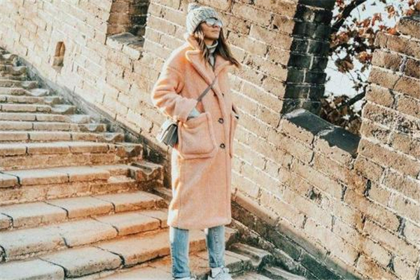 什么顏色大衣好看 首選這三款 什么顏色大衣好看 首選這三款