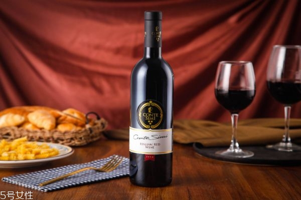 紅酒減肥到底有沒有效 紅酒減肥到底有沒有效