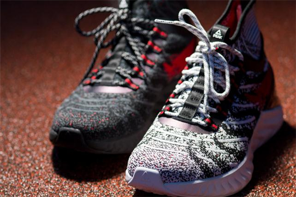 匹克態(tài)極跑鞋多少錢 性價(jià)比滿分 匹克態(tài)極跑鞋多少錢 性價(jià)比滿分