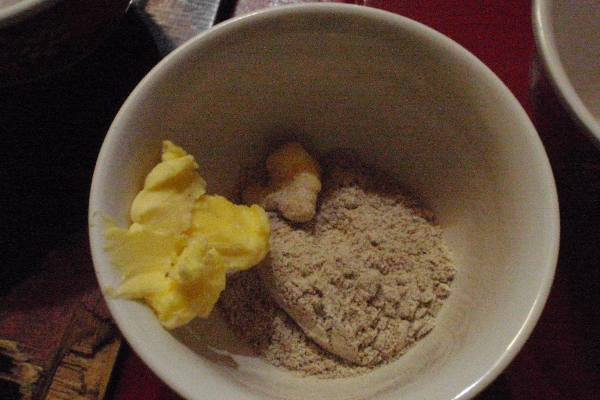 酥油茶是哪個民族的特色食品 藏族美食 酥油茶是哪個民族的特色食品 藏族美食