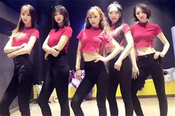 跳爵士舞能減肥嗎 燃脂效果很好 跳爵士舞能減肥嗎 燃脂效果很好