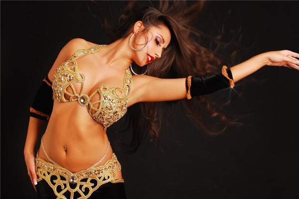 肚皮舞需要肚子有肉嗎 有肉更好看 肚皮舞需要肚子有肉嗎 有肉更好看