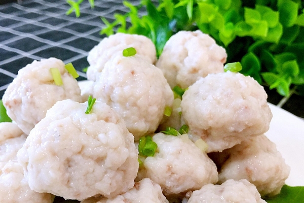 魚丸有刺嗎 一般沒(méi)有 魚丸有刺嗎 一般沒(méi)有